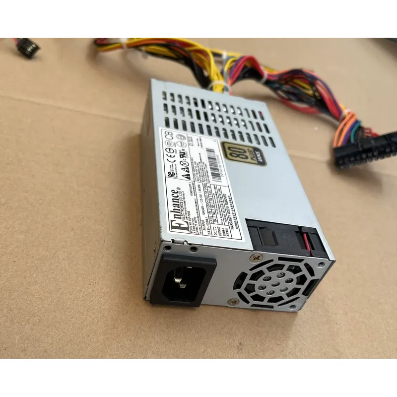 Yiheng ENP-7025B 小型1U電源 高品質で安定 - Power Tools Rack のレビューと価格
